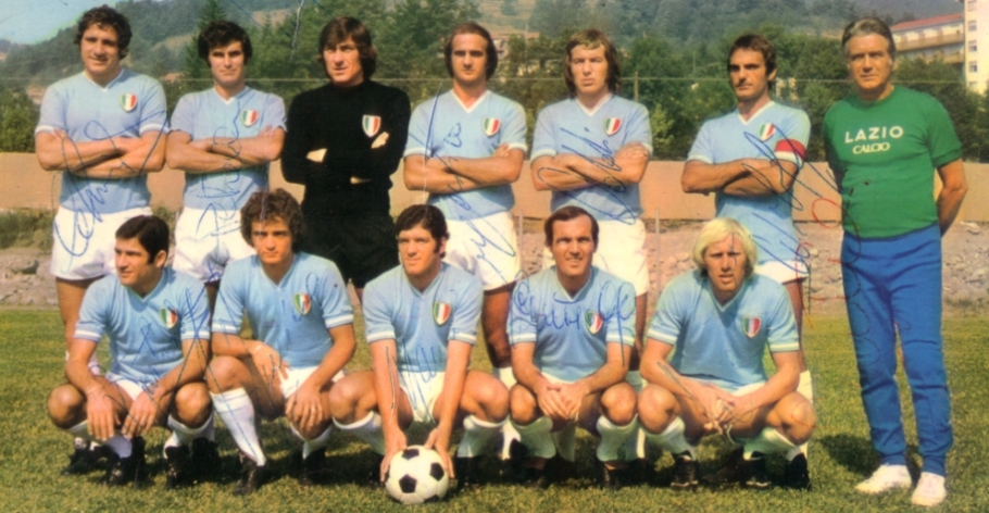 Foto di gruppo della Lazio Campione D'Italia 1974