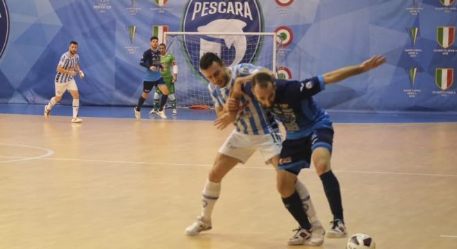 Il Futsal Pescara gioca da grande e batte l'olimpus Roma (3-4)