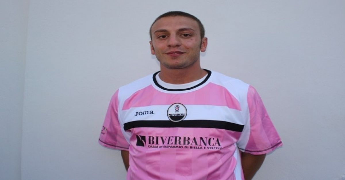Claudio Labriola, con la maglia del Pro Vercelli in Seconda Divisione