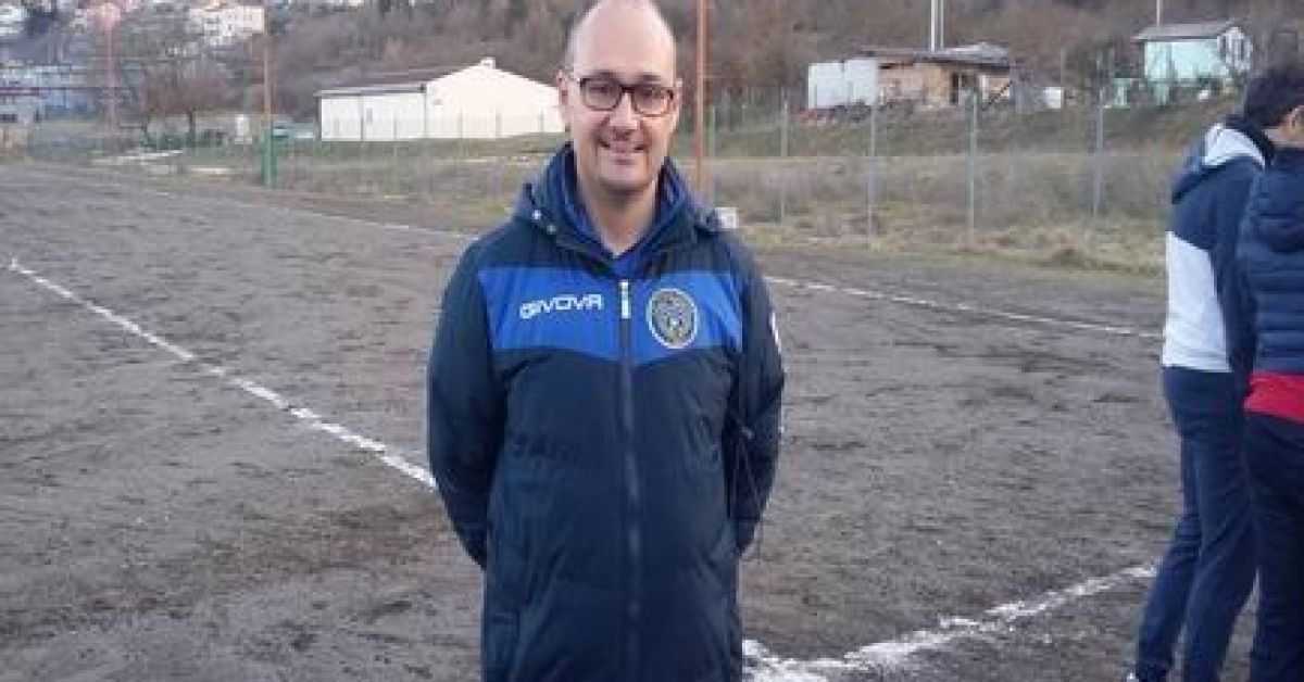 il tecnico del Pitinum Calcio L'Aquila Marco Fiore