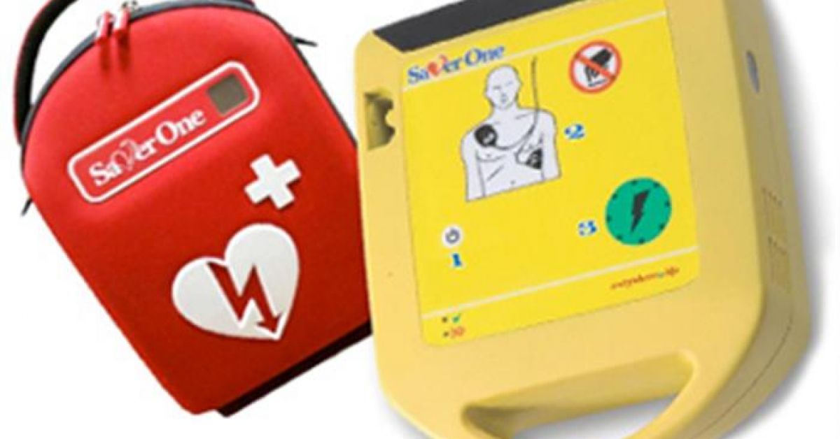 Scatta l'obbligo del defibrillatore in campo