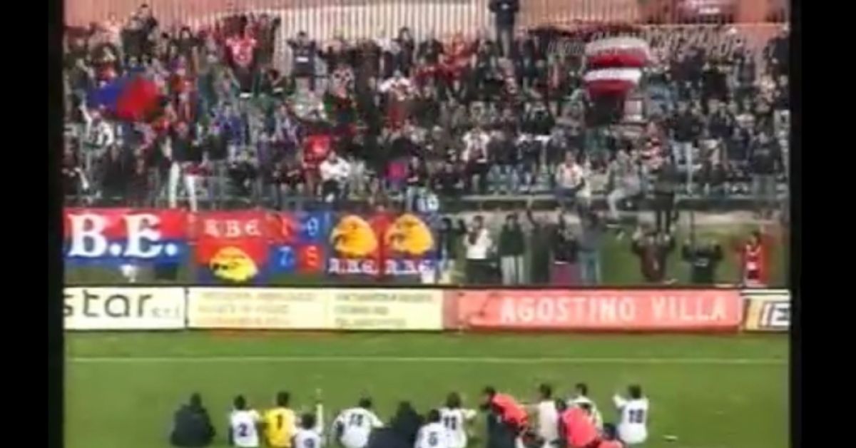 I tifosi rossoblù nel 2011 a Celano
