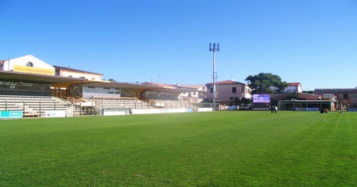 Finale Play Off. Castelniovo - Nuova Santegidiese al Fadini di Giulianova
