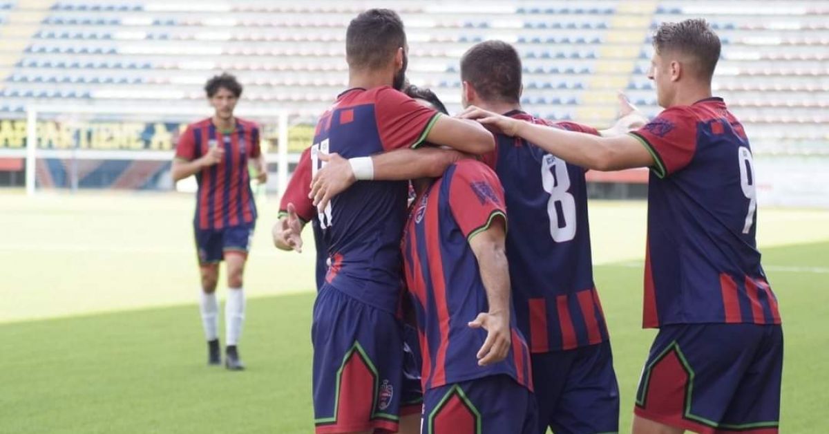Coppa Italia, prima goleada di stagione per L'Aquila: 0-7 ai Nerostellati