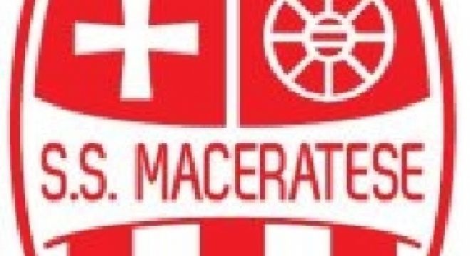 Serie D. Maceratese, gradinata locali aperta dal 22 settembre