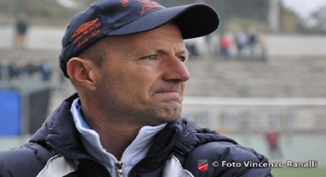 Serie D. Ufficiale: il nuovo allenatore della Recanatese è Daniele Amaolo