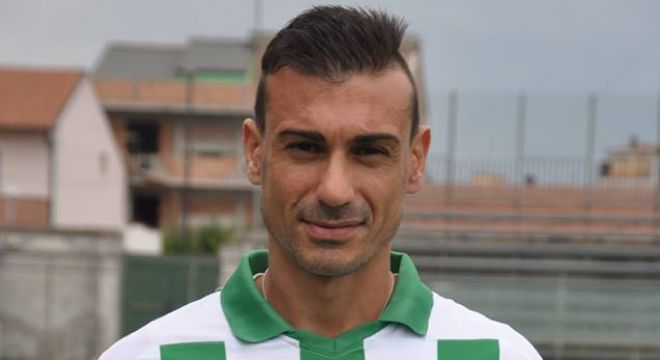 Girolamo D'Alessandro, 33 anni, centrocampista ex Avezzano